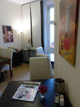 Hotel-pension Charlottenburg Affittacamere