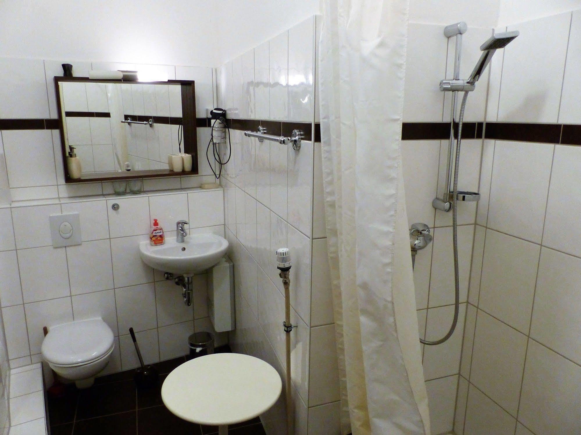 Hotel-pension Charlottenburg Affittacamere