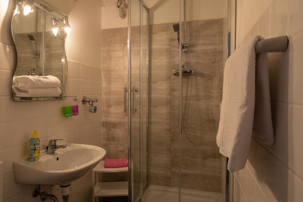 Affittacamere Hotel-pension Charlottenburg *